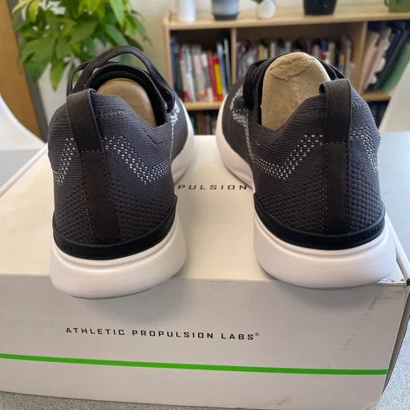 APL Black and Gray Techloom Breeze - Picture 8 of 10